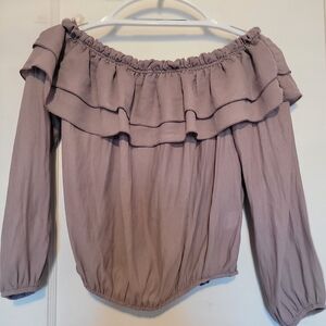 MONA B SIZE XS LADIES CROP TOP LS BEIGE CHAMPAGNE OFF SHOULDER RUFFLES EUC COMFY